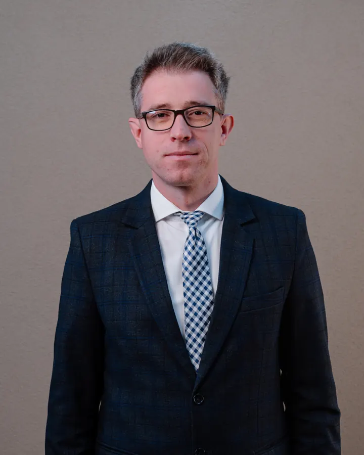 Marius Mureșan, Secretar